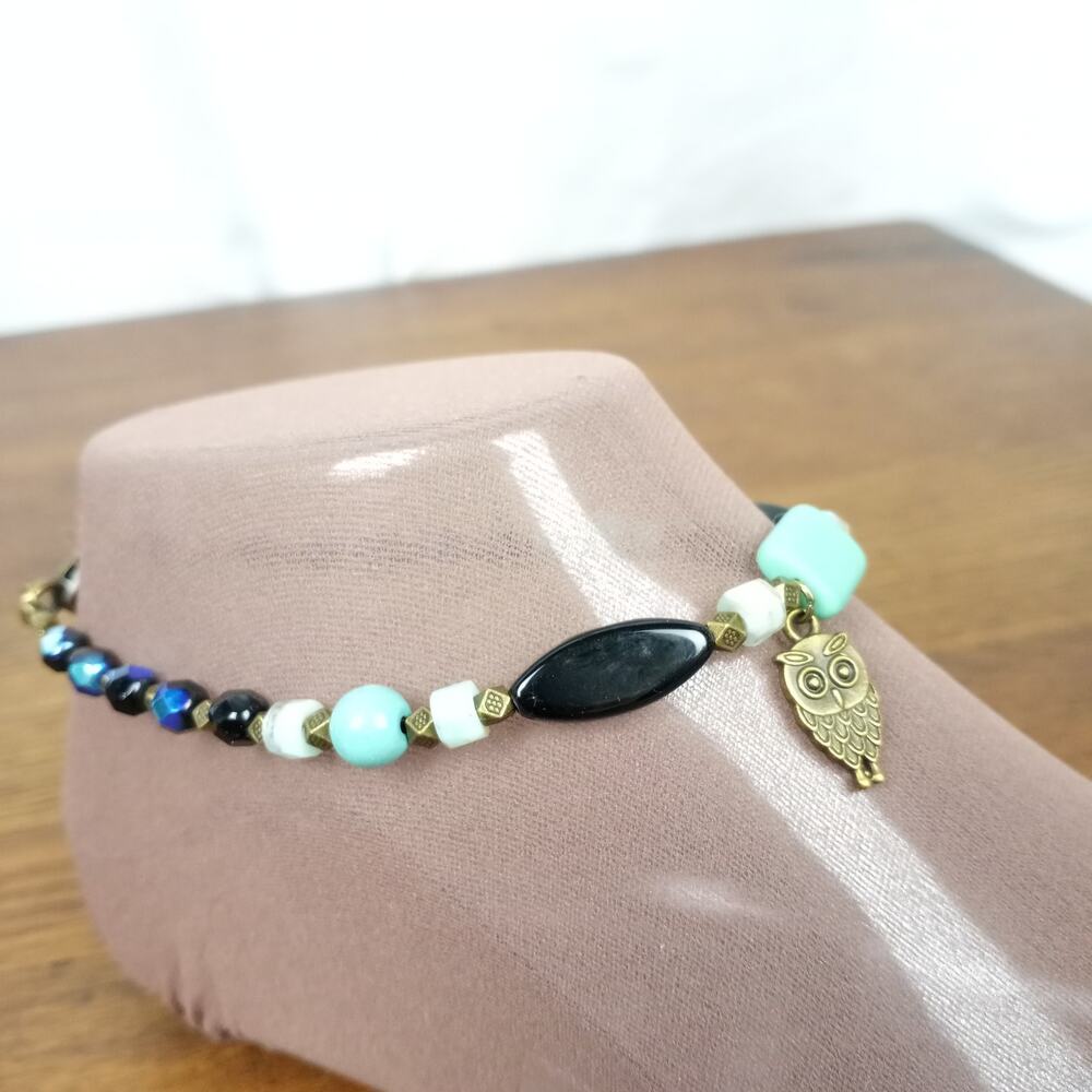 HANDMADE Brass, Black and Aqua Anklet. 10"